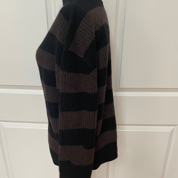 Pierce Cashmere Wide Striped Turtleneck Sweater from Rag&Bone - Picture 9 of 13